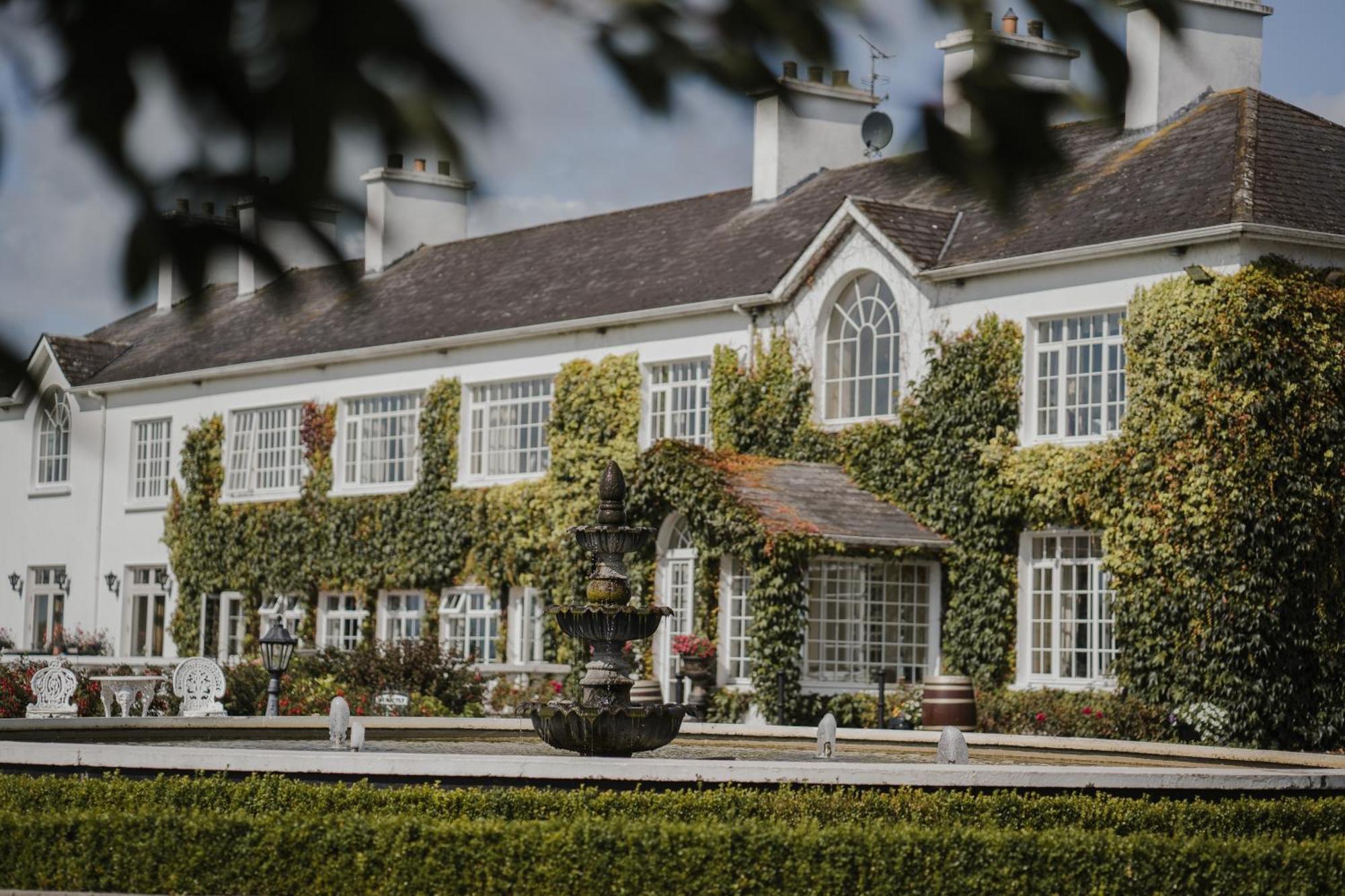 Crover House Hotel & Golf Club Mountnugent 외부 사진
