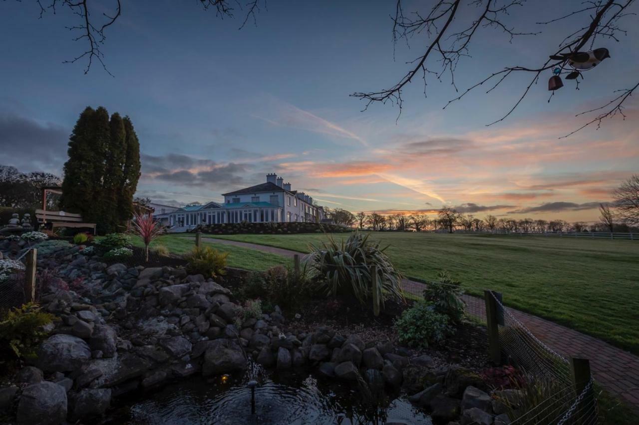 Crover House Hotel & Golf Club Mountnugent 외부 사진